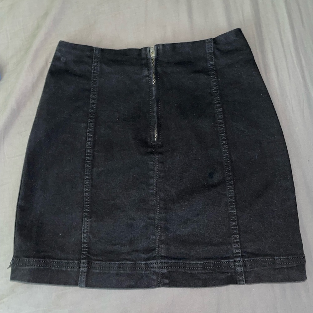 Black skirt